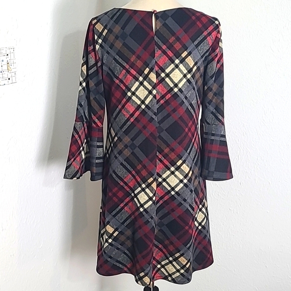 Jessica Howard Multicolor Plaid Dress with Bell Sleeves, Size Medium - Picture 7 of 10